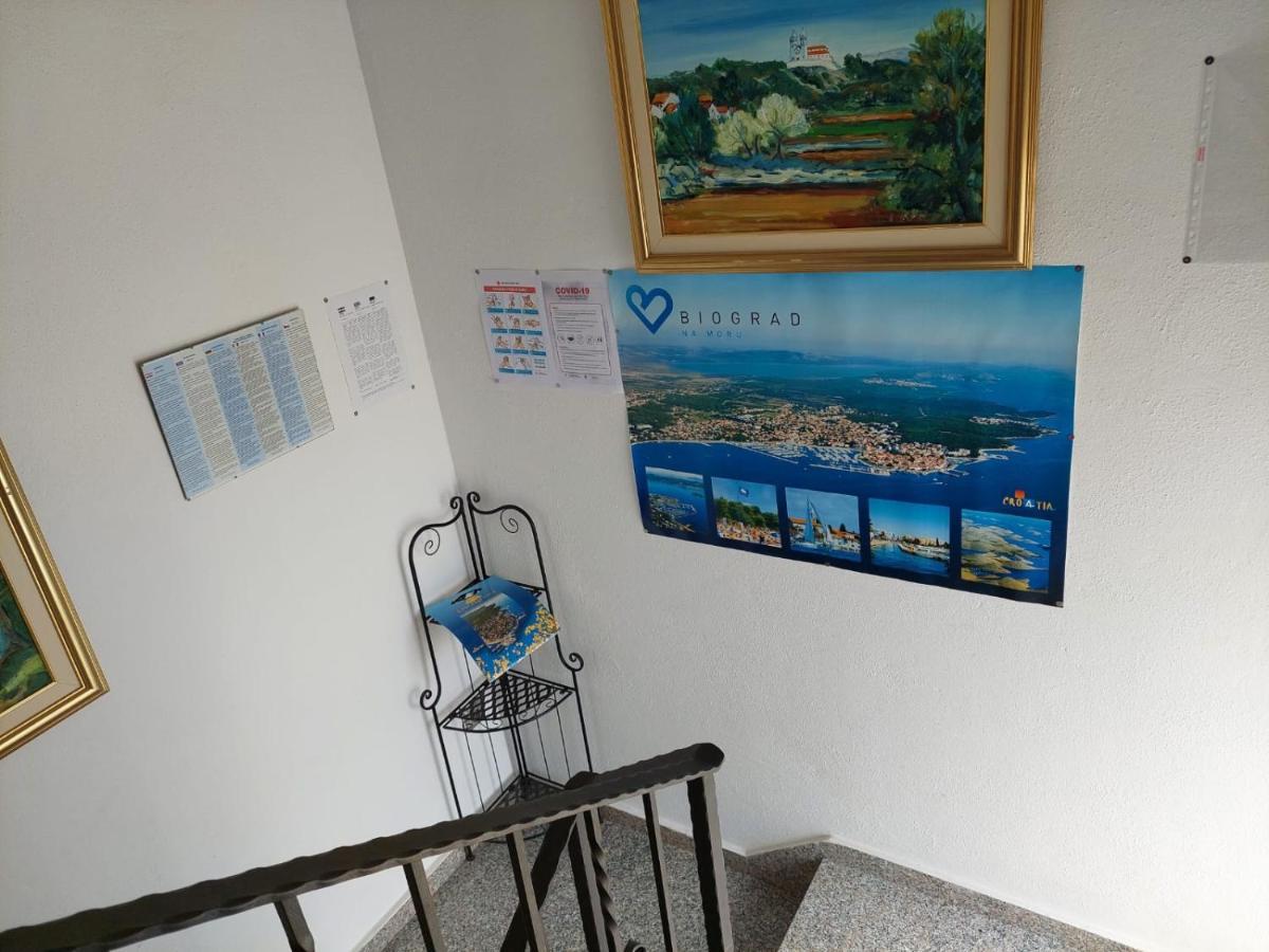 Apartments "Jope I Toni" Biograd Na Moru Exteriör bild