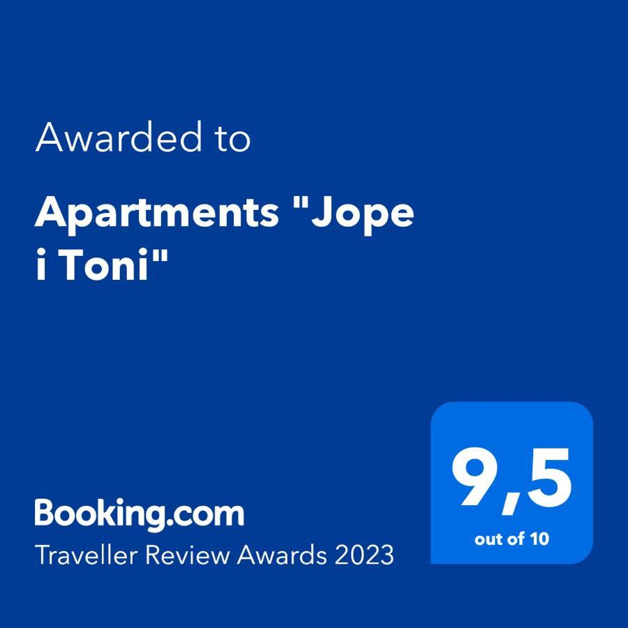 Apartments "Jope I Toni" Biograd Na Moru Exteriör bild